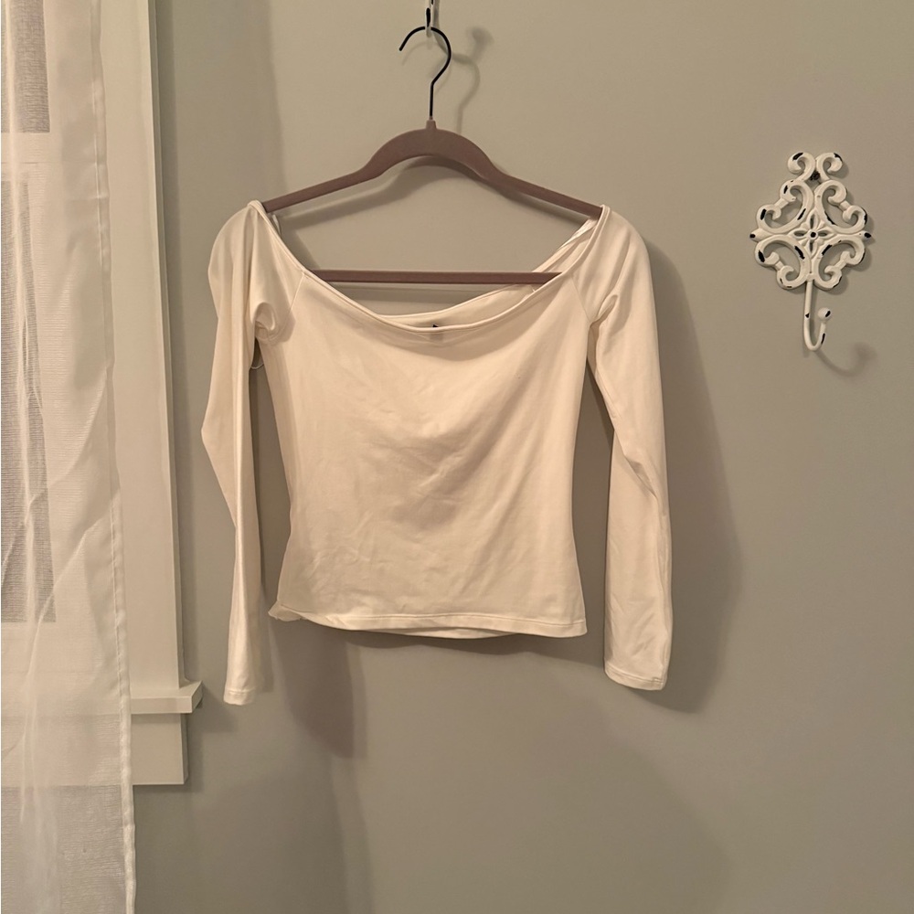 H&M Cream Off-Shoulder Long Sleeve Top